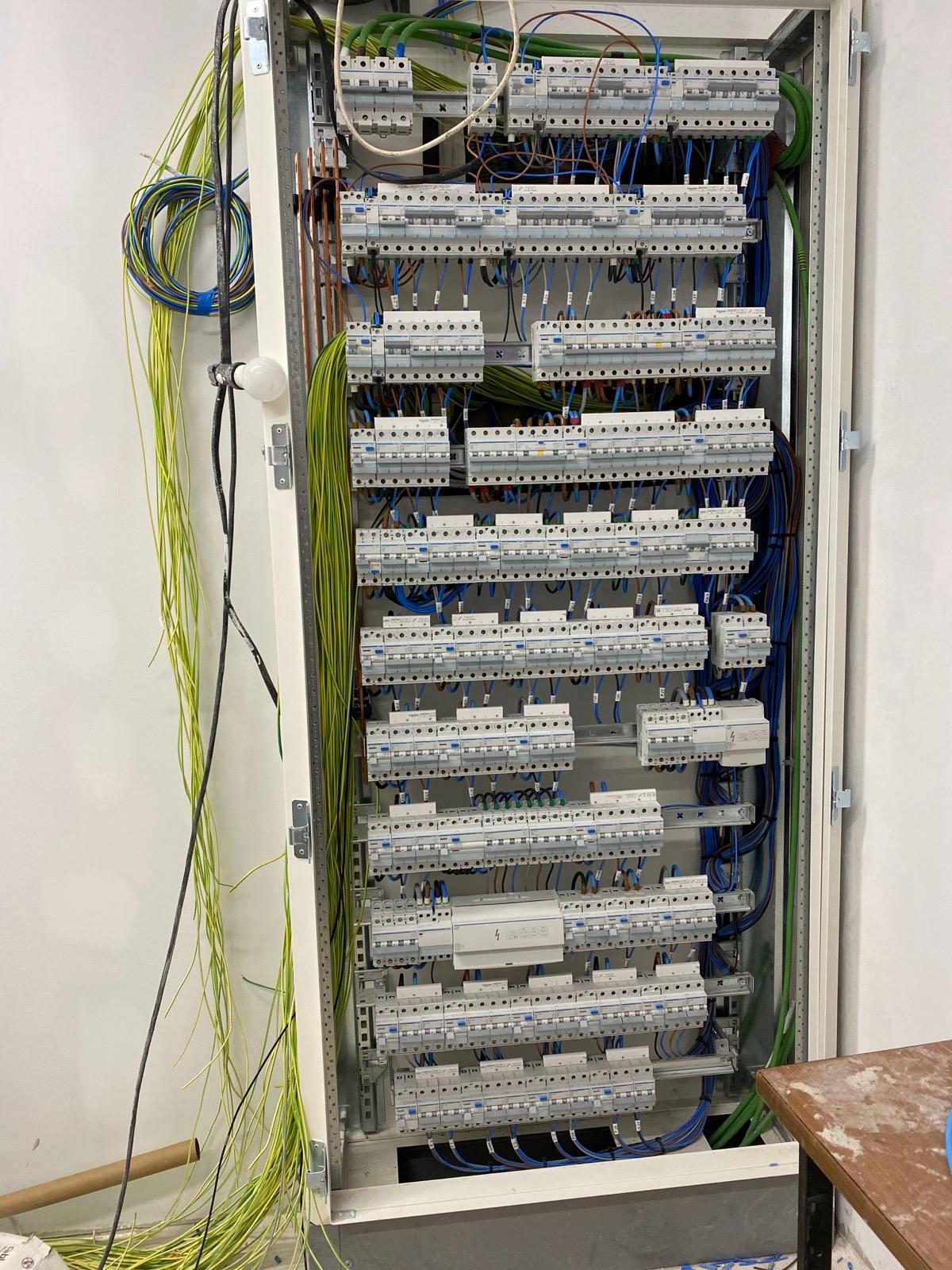 Instalación eléctrica completa 2